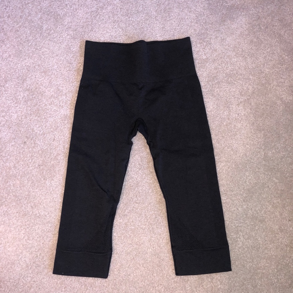 Lululemon Cropped Leggings!
